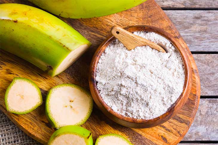 Chuối xanh trị lang ben