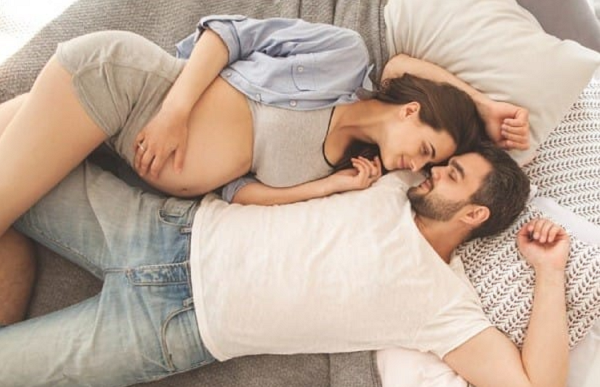 Quan hệ khi mang thai có được Xuất Vào Trong? [5 Lưu Ý] - Vật lý trị liệu