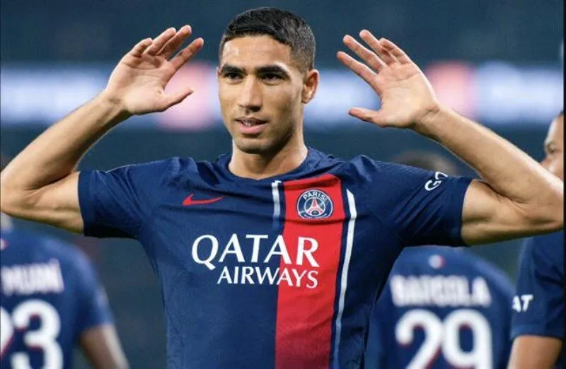 Achraf Hakimi là RB “cứng" của PSG RB là gì trong bóng đá? Top hậu vệ cánh phải xuất sắc là ai?
