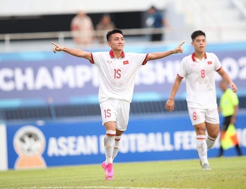 Tiền Đạo Là Gì? Hướng Dẫn Chi Tiết Về Vai Trò Và Kỹ Năng Cần Thiết - Rangers Việt Nam