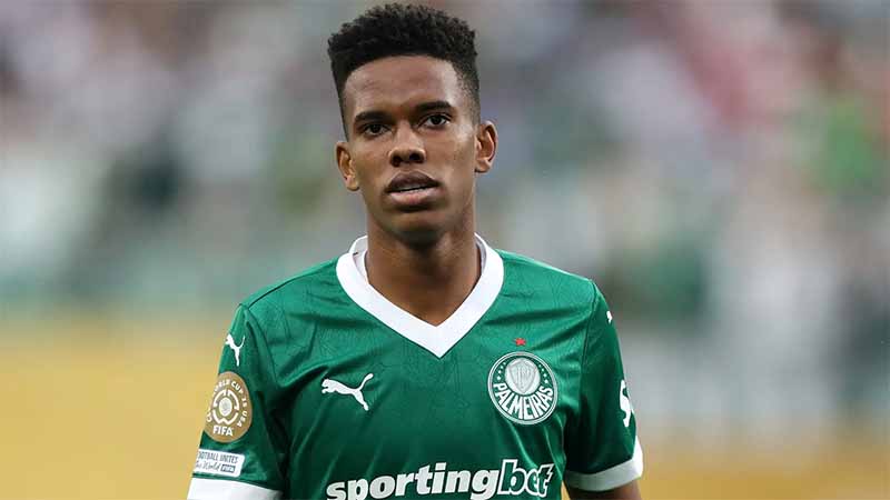 Estêvão Willian trong màu áo câu lạc bộ Palmeiras