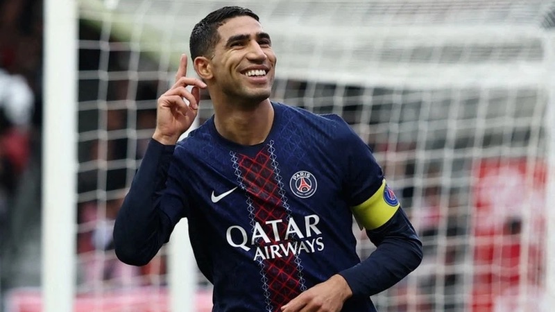 Wingback là gì? Khái niệm và vai trò chiến thuật