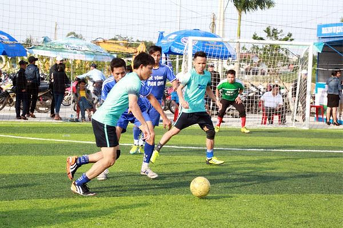 Tìm Hiểu Luật Bỏ Bóng Vào Sân Nhanh: Bí Quyết Tận Dụng Lợi Thế