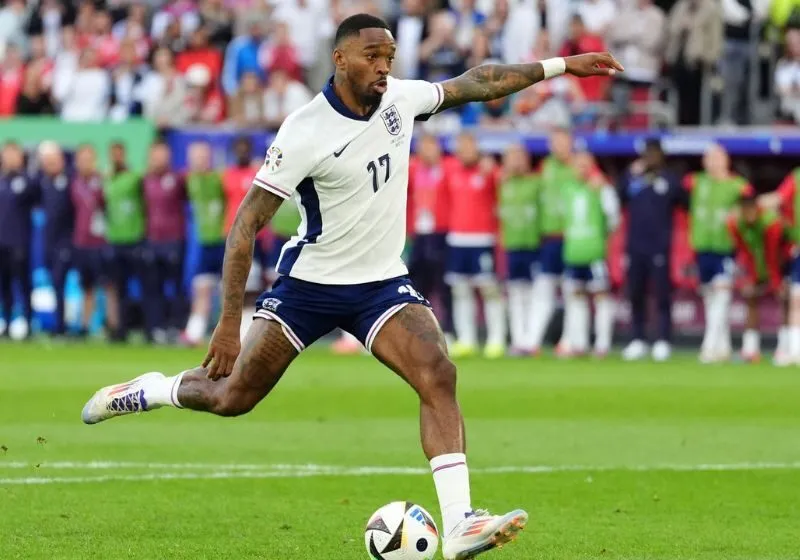 Phân tích lối chơi Ivan Toney