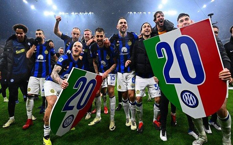 Biểu tượng vinh quang Scudetto của bóng đá Italia