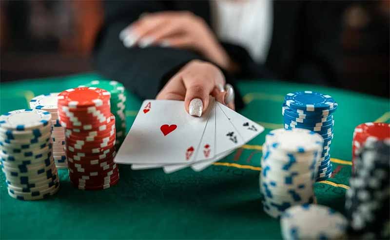 Quản lý thời gian cược và cấu trúc blind trong Poker