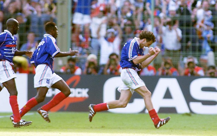 Điều kiện để bàn thắng được tính là bàn thắng vàng