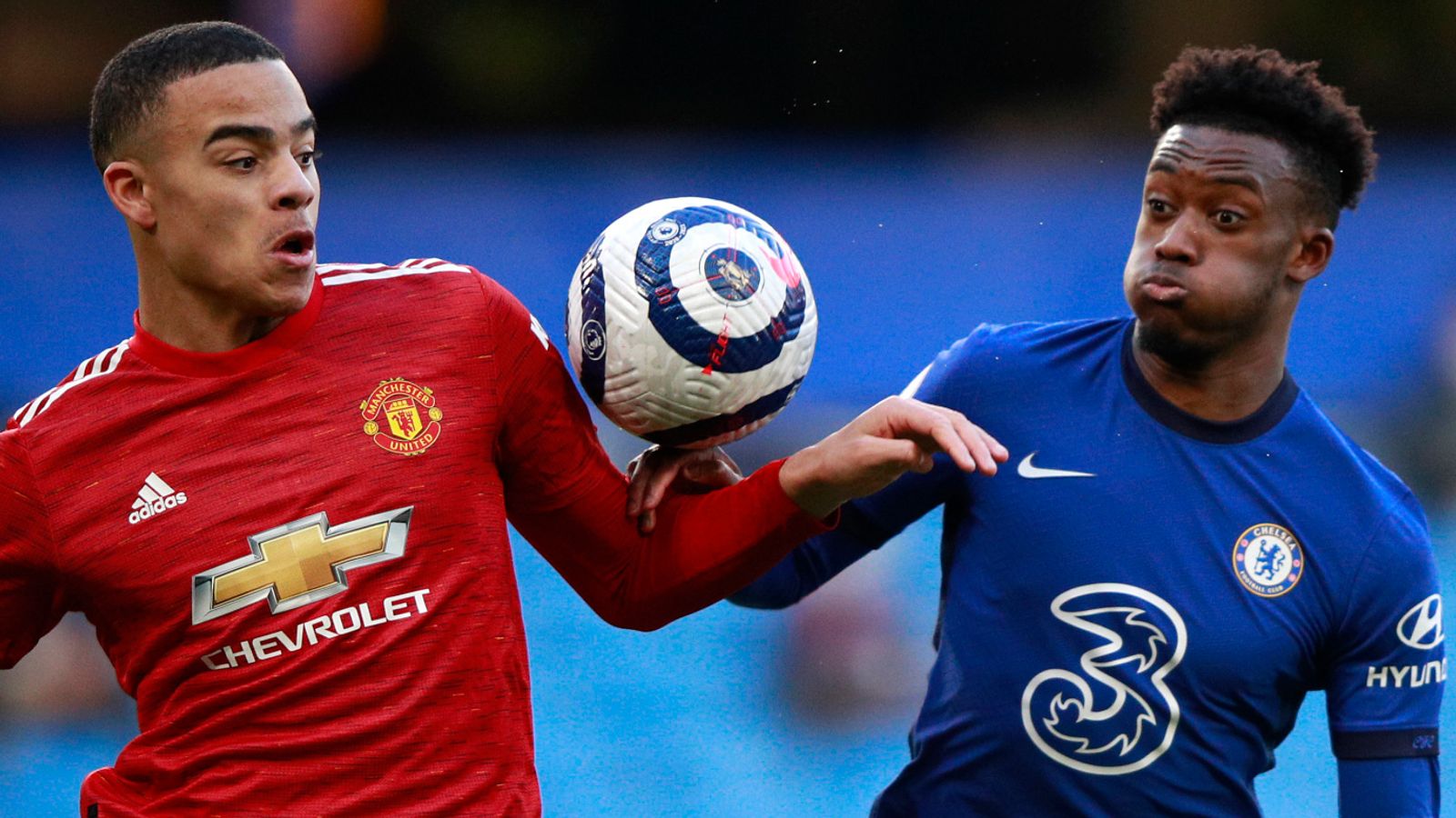 VAR, luật bóng chạm tay ở Ngoại hạng Anh 2021/22 có thay đổi gì? - Bongdaplus.vn