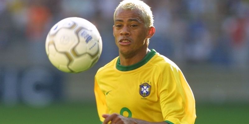 Marcelinho Paraíba - Sự Nghiệp Bóng Đá Nhiều Màu Sắc