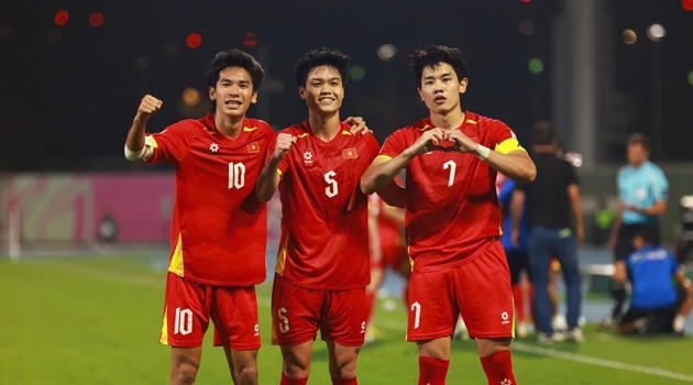 Thông tin chi tiết về Milot Rashica (player.country.country_name) – Đội bóng Besiktas, thành tích và thống kê mới nhất