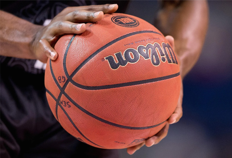 Hướng dẫn chọn kích thước bóng rổ phù hợp