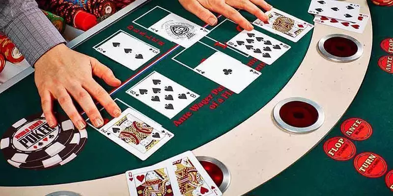 Luật chơi Poker Texas Holdem cơ bản cho người mới
