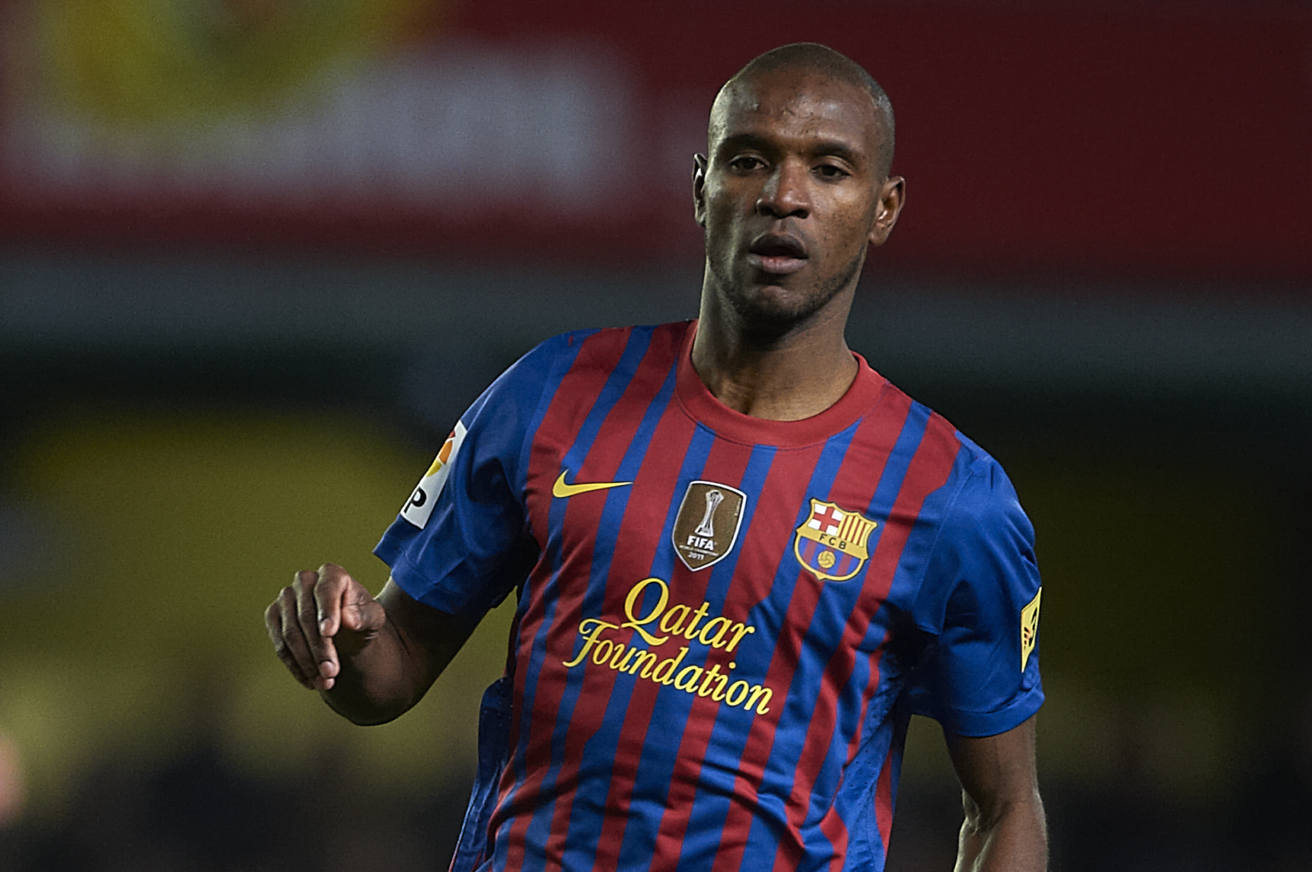 Eric Abidal và tinh thần vượt khó phi thường tại Barca