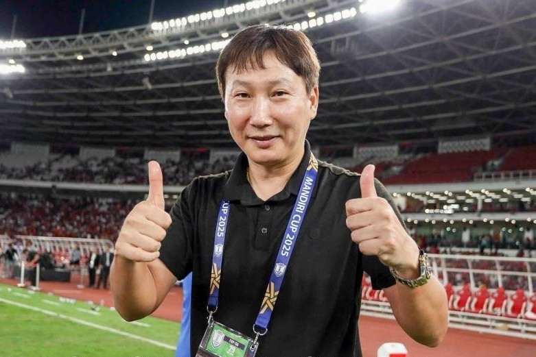 HLV Kim Sang Sik - HLV tuyển Việt Nam Kim Sang Sik